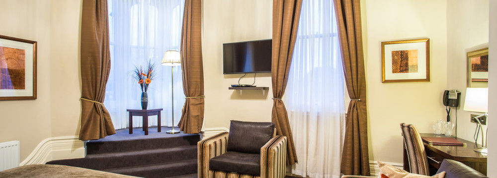 The Duke Of Edinburgh Hotel & Bar Barrow-in-Furness Zewnętrze zdjęcie