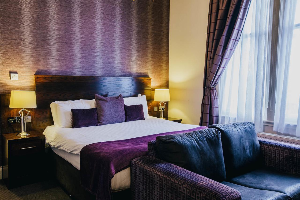 The Duke Of Edinburgh Hotel & Bar Barrow-in-Furness Zewnętrze zdjęcie