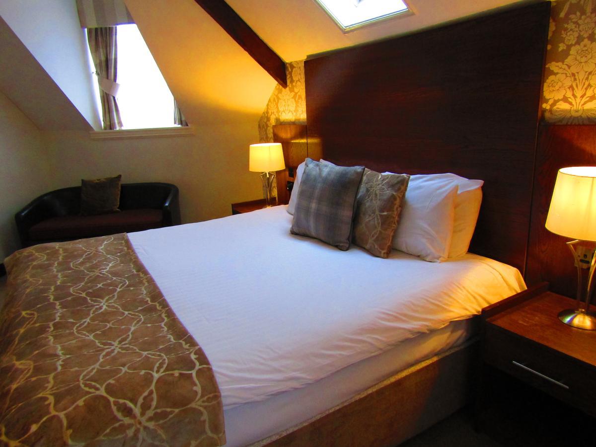 The Duke Of Edinburgh Hotel & Bar Barrow-in-Furness Zewnętrze zdjęcie