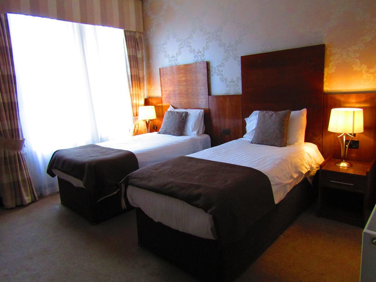 The Duke Of Edinburgh Hotel & Bar Barrow-in-Furness Zewnętrze zdjęcie