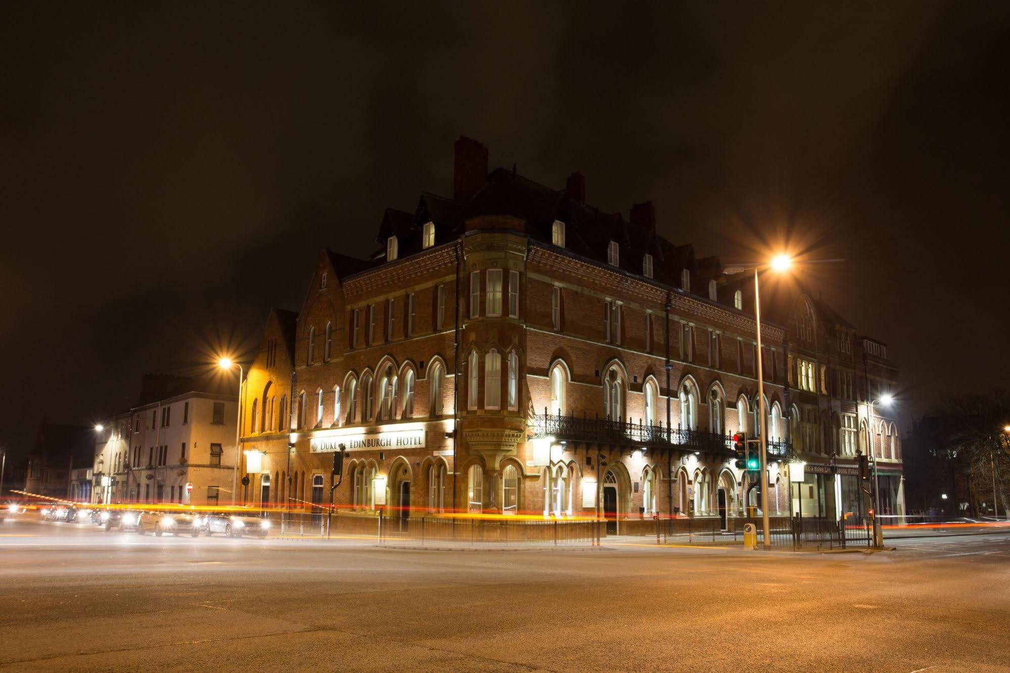The Duke Of Edinburgh Hotel & Bar Barrow-in-Furness Zewnętrze zdjęcie